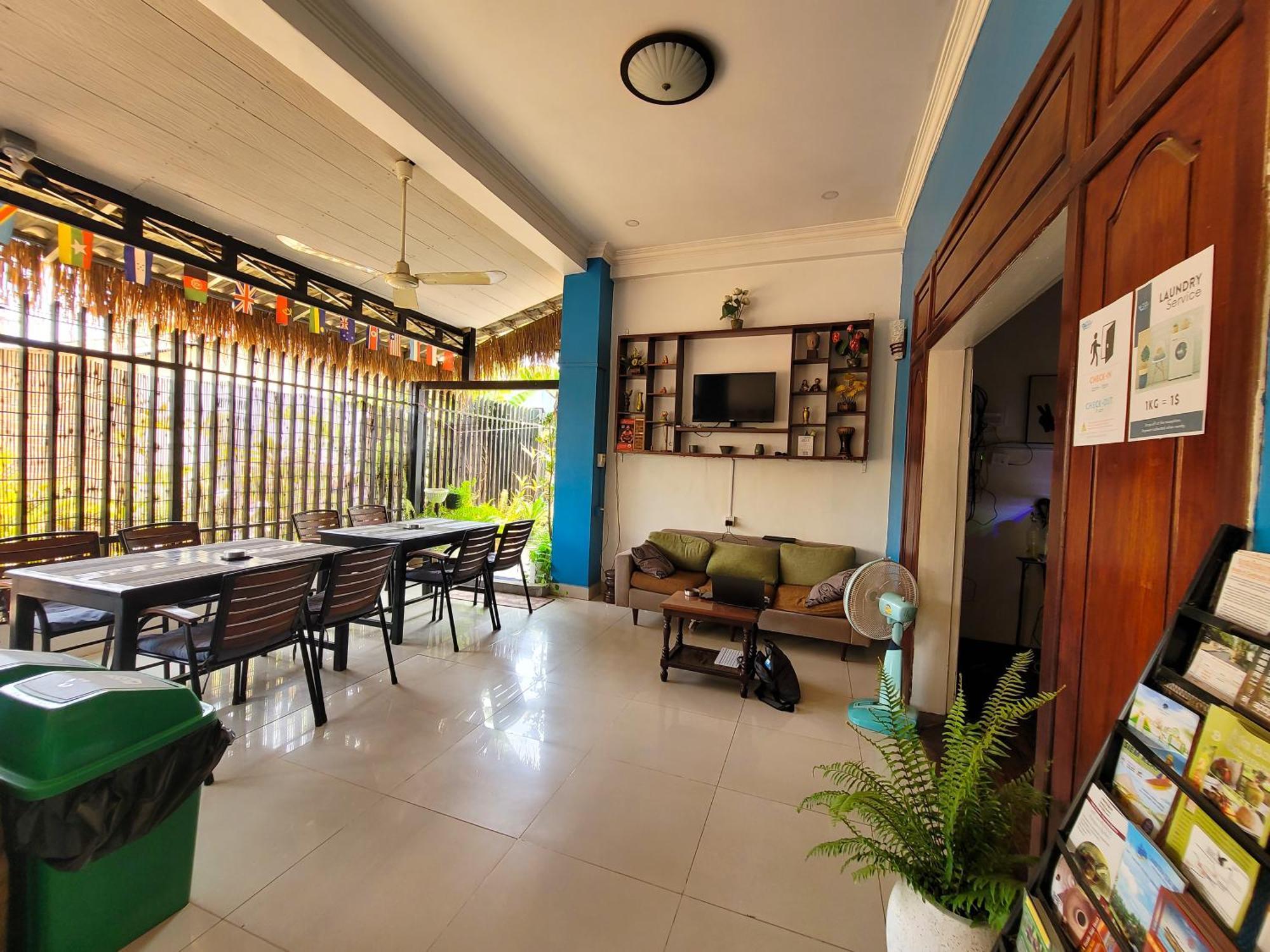 Bed & Bedzzz Hostel Siem Reap Buitenkant foto