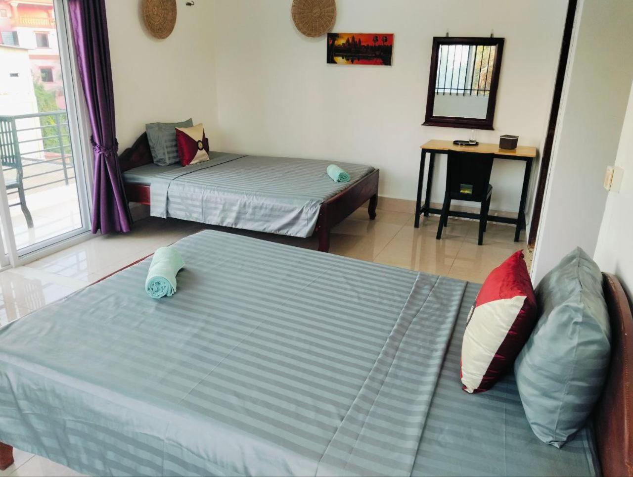 Bed & Bedzzz Hostel Siem Reap Buitenkant foto
